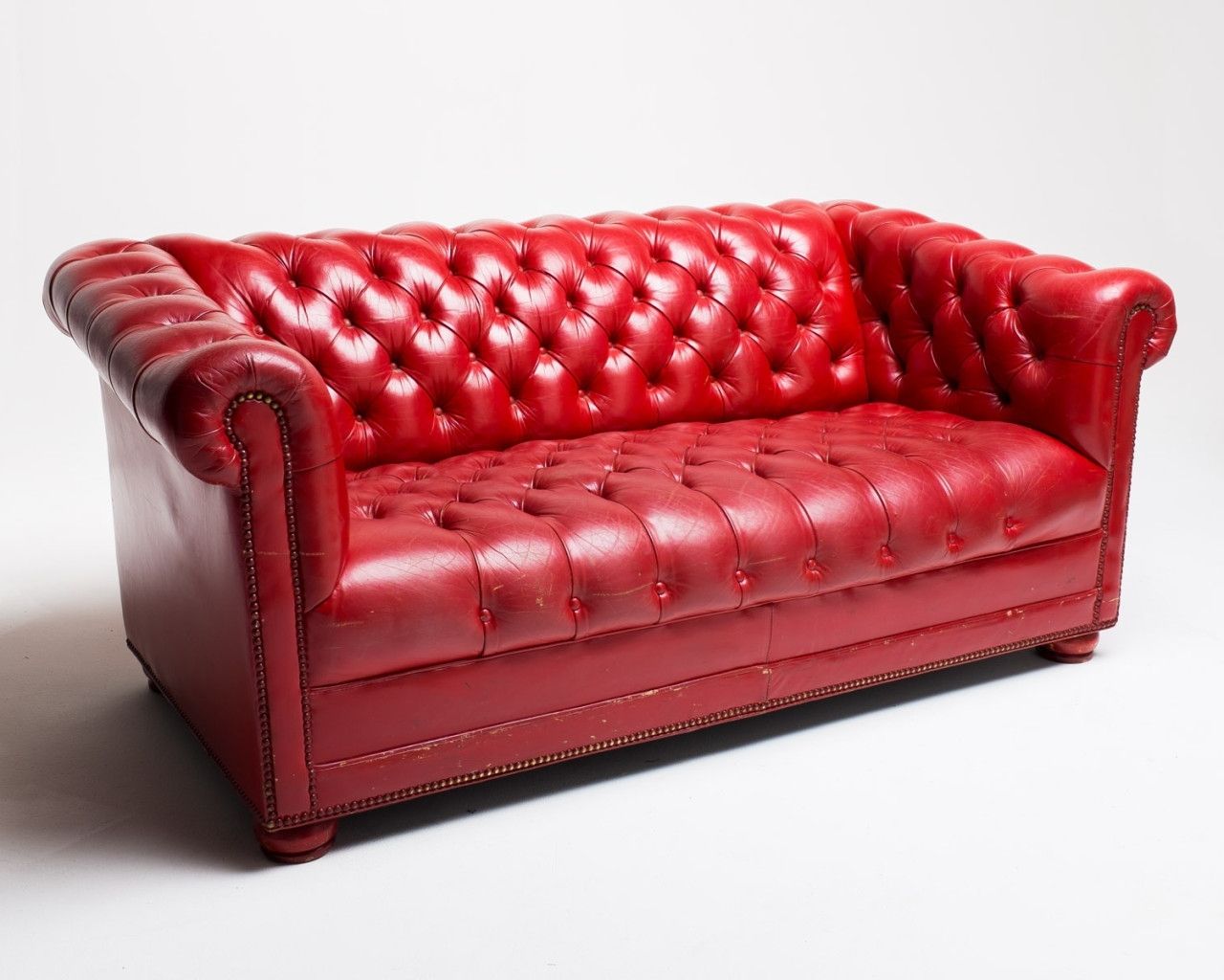 Acme Props Pertaining To Fashionable Red Leather Couches (View 2 of 15)