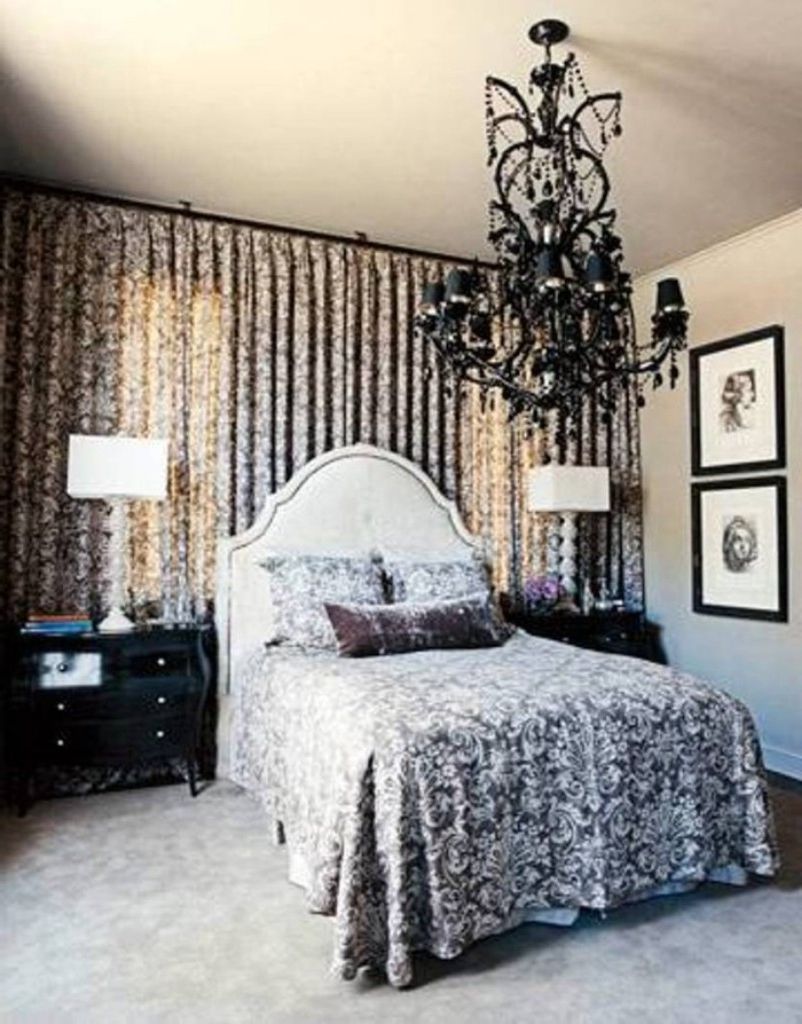 Excellent Black Crystal Chandelier Lighting For Traditional Bedroom For Most Up To Date Black Chandelier Bedroom (View 8 of 15)