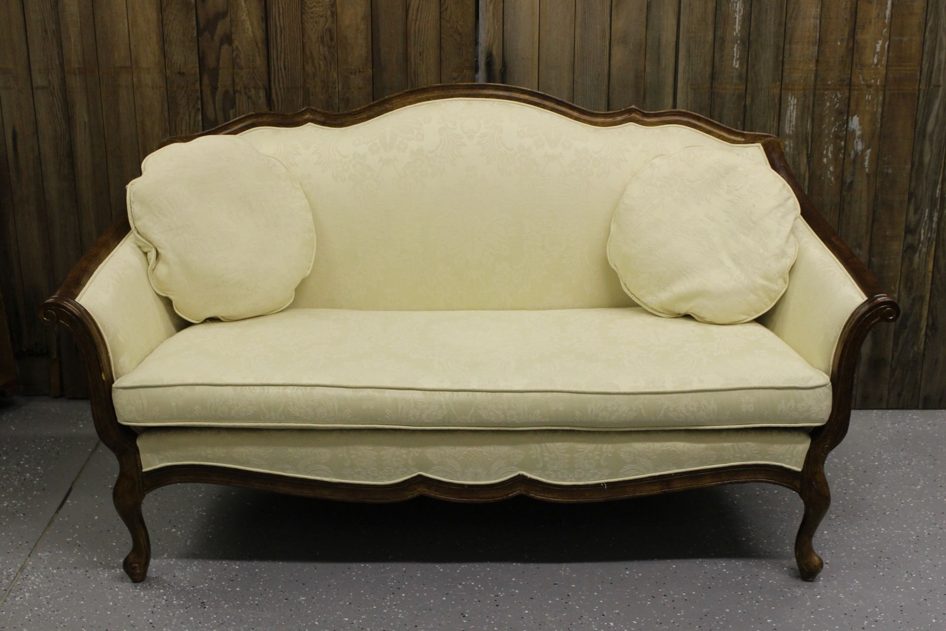 Old Fashioned Sofas With 2018 Furniture. Sofa Styles Antique: Antique Loveseat Old Fashioned (Photo 13 of 15)