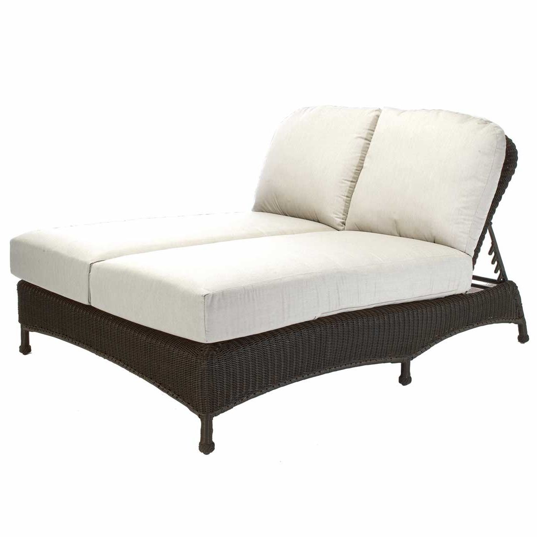 Popular Classic Wicker Double Chaise Lounge With Regard To Double Chaise Lounge Outdoor Chairs (Photo 15 of 15)