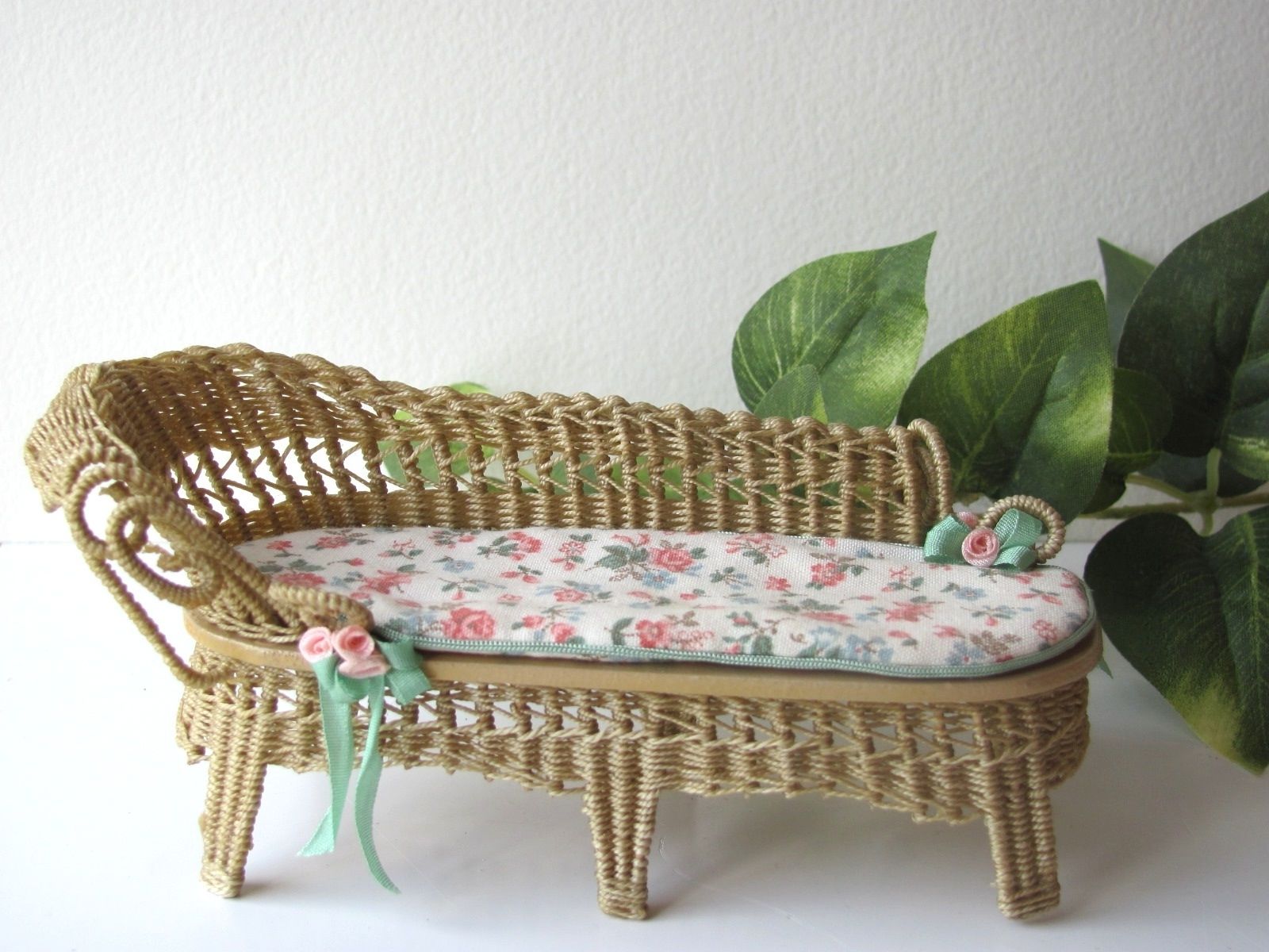 Recent Country Cottage Chic Wicker Chaise Lounge 1/12 Miniature Dollhouse Regarding Wicker Chaises (View 14 of 15)