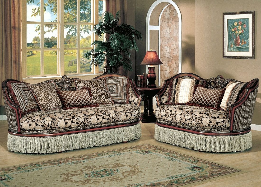 Traditional Sofas Within Newest Traditional Fabric Sofas (Photo 1 of 15)