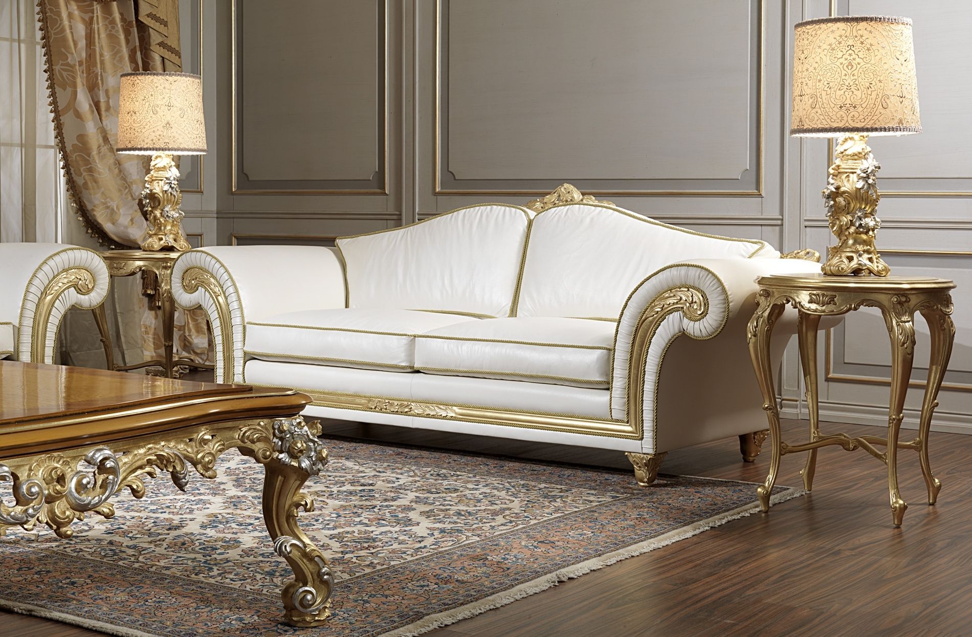 Widely Used Luxury Sofas In Leather: Classic Style, Modern Beauty Intended For Luxury Sofas (Photo 7 of 15)