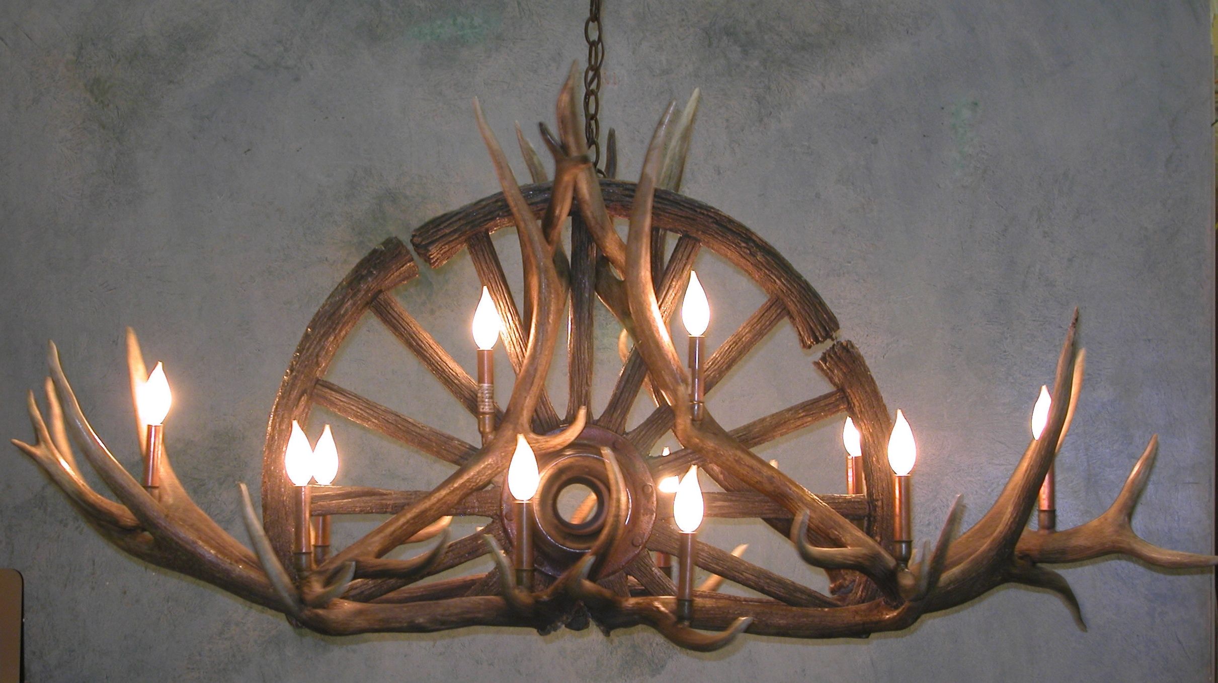 Antler Chandeliers For Sale (View 2 of 15)