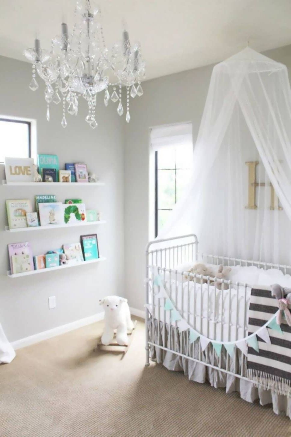 Featured Photo of 15 The Best Mini Chandeliers for Nursery
