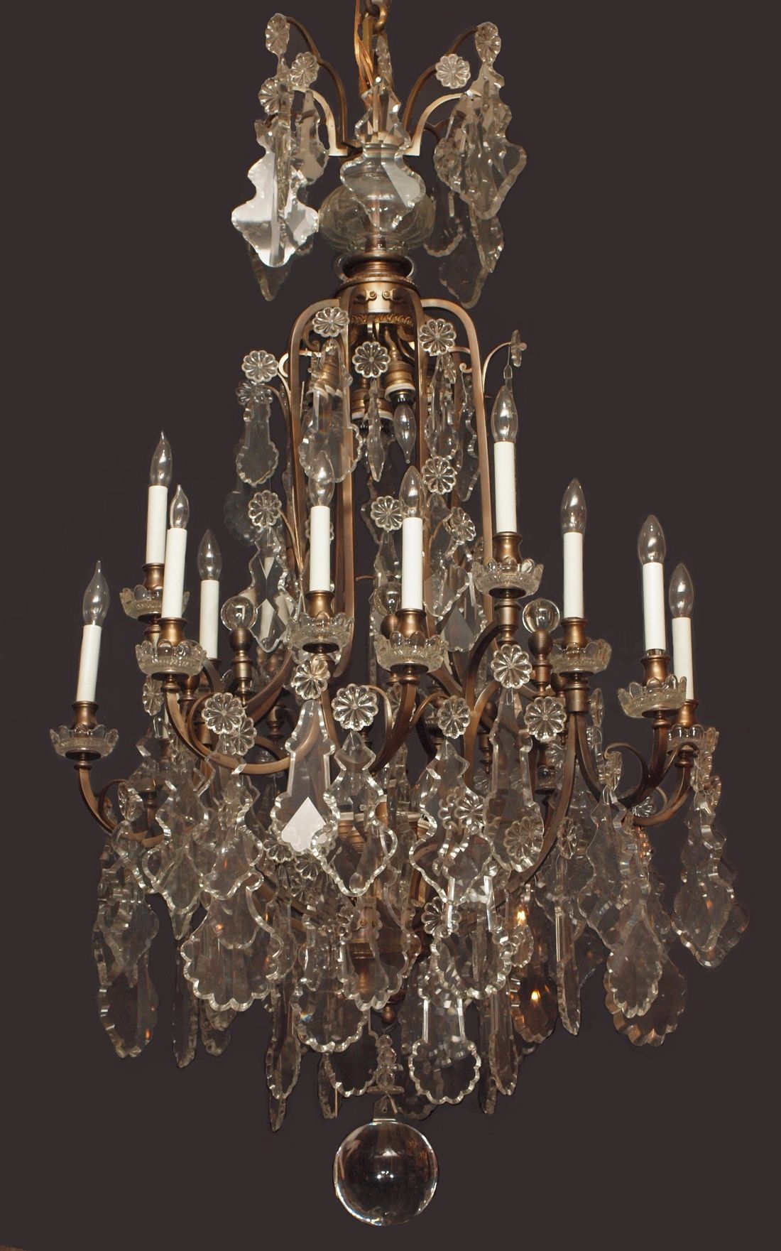 Chandeliers, Crystals And Lights With Regard To Fashionable Florian Crystal Chandeliers (View 5 of 15)