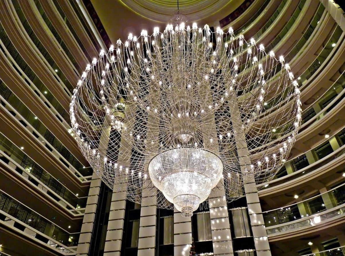 Latest Chandeliers Design : Marvelous Extra Large Crystal Chandeliers Pertaining To Huge Chandeliers (Photo 1 of 15)