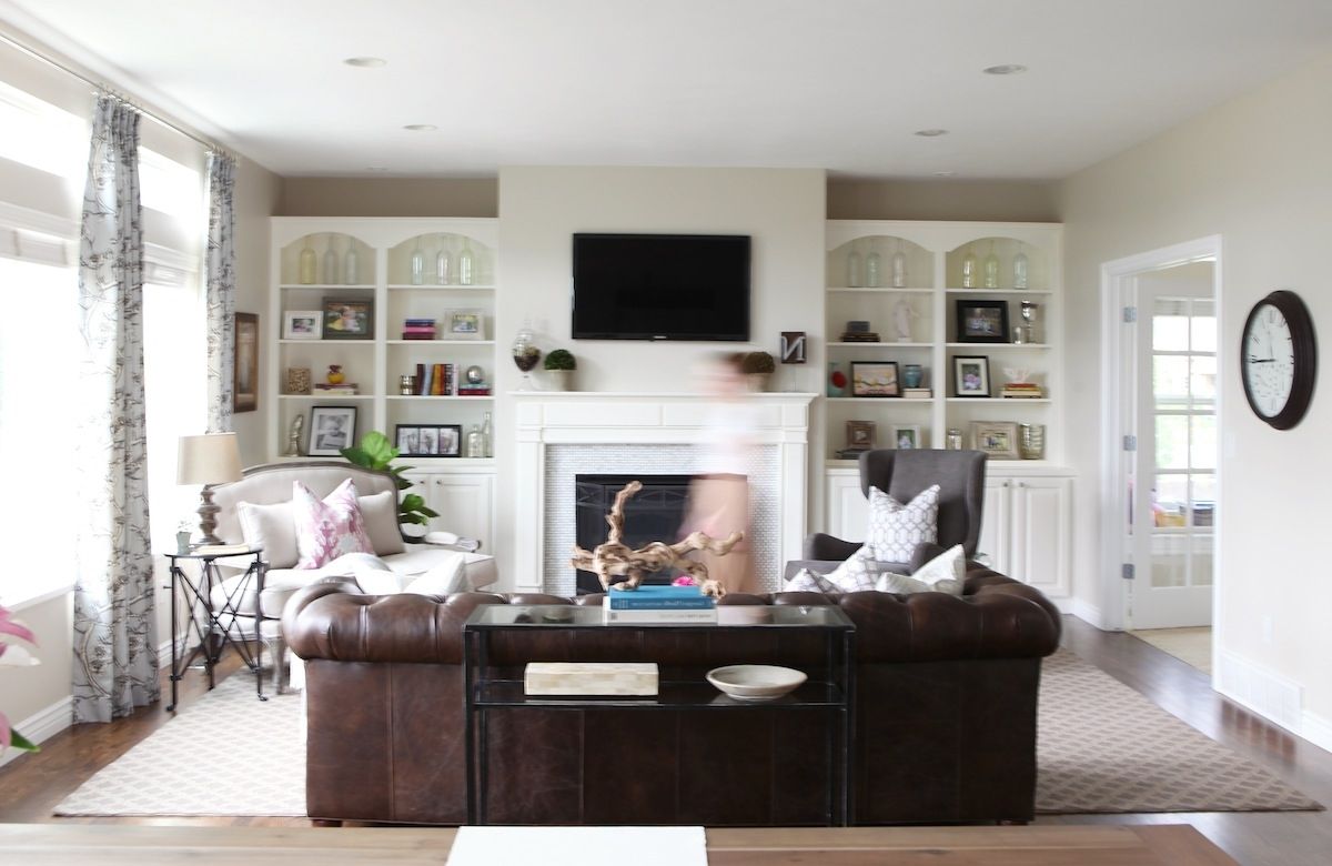 Trendy Family Friendly Living Room In Pottery Barn Table Lamps For Living Room (View 14 of 15)