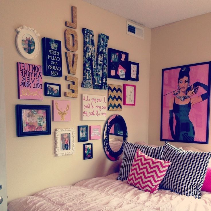 Most Recent College Dorm Wall Art Throughout Gorgeous College Bedroom Decor Dorm Room Wall # (View 6 of 15)