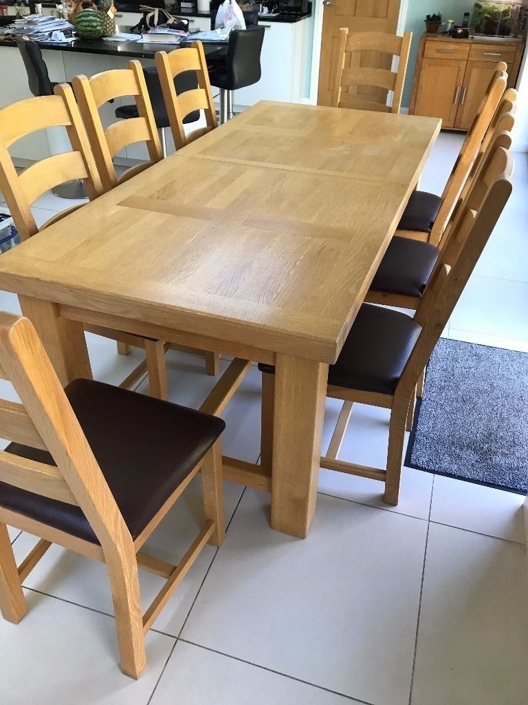 2017 Oak Extending Dining Tables And 8 Chairs Within Extending Oak Dining Table And 8 Chairs (Photo 2 of 25)