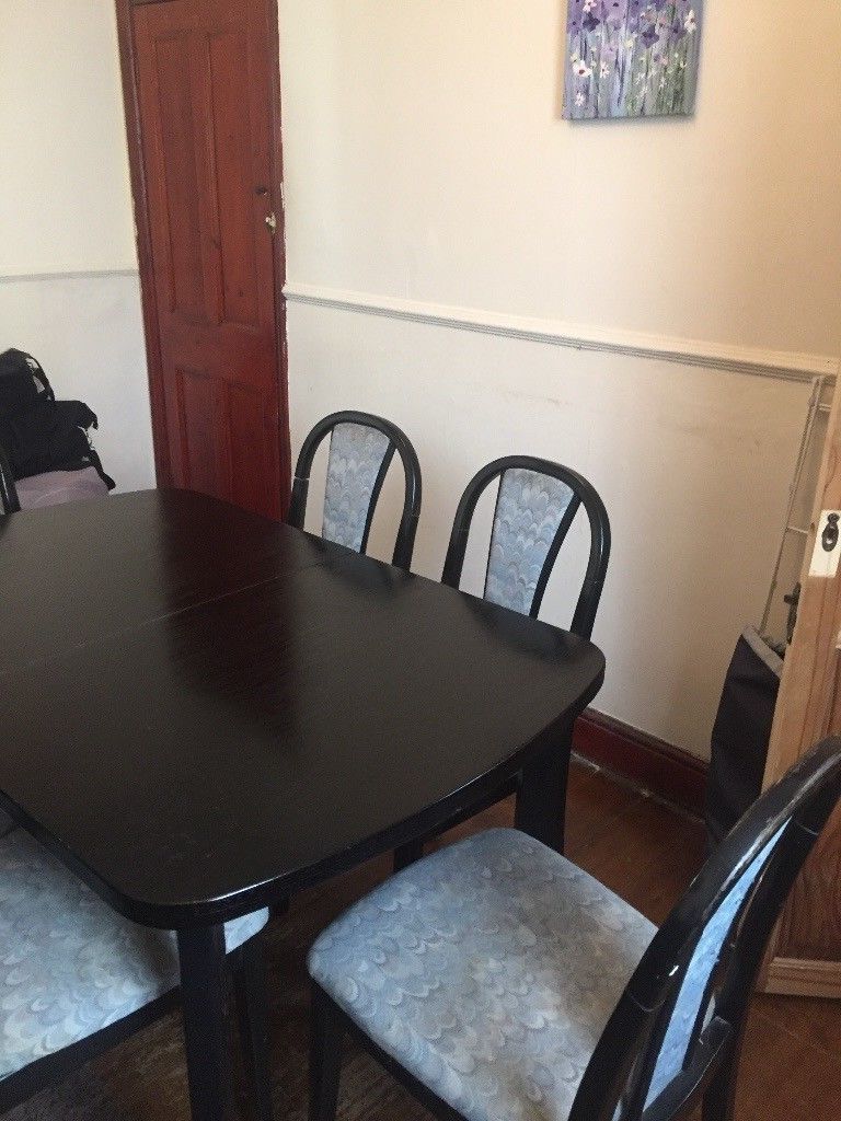 Black Extendable Dining Tables And Chairs Pertaining To 2018 Lovely Black Wooden Extendable Dining Table With 6 Matching Chairs (View 25 of 25)