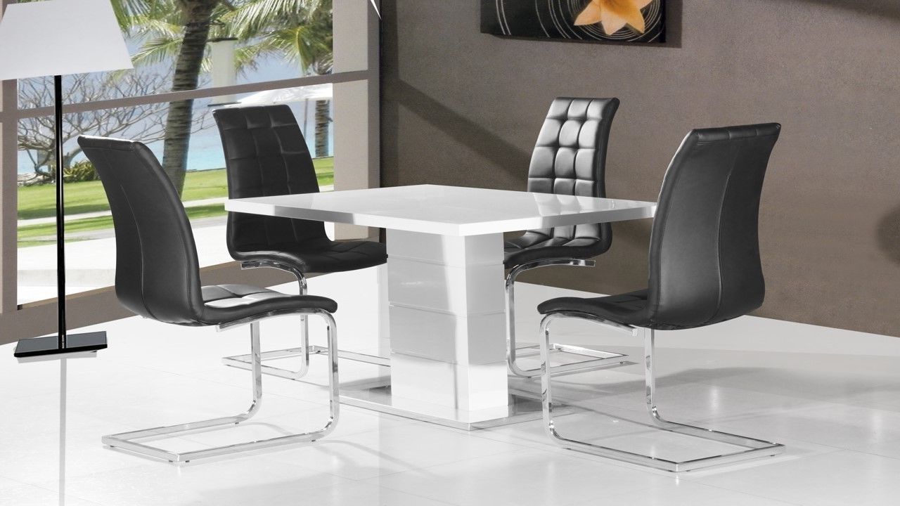 Black Gloss Dining Tables And Chairs Intended For 2018 Pure White High Gloss Dining Table And 4 Black Chairs Set (View 1 of 25)