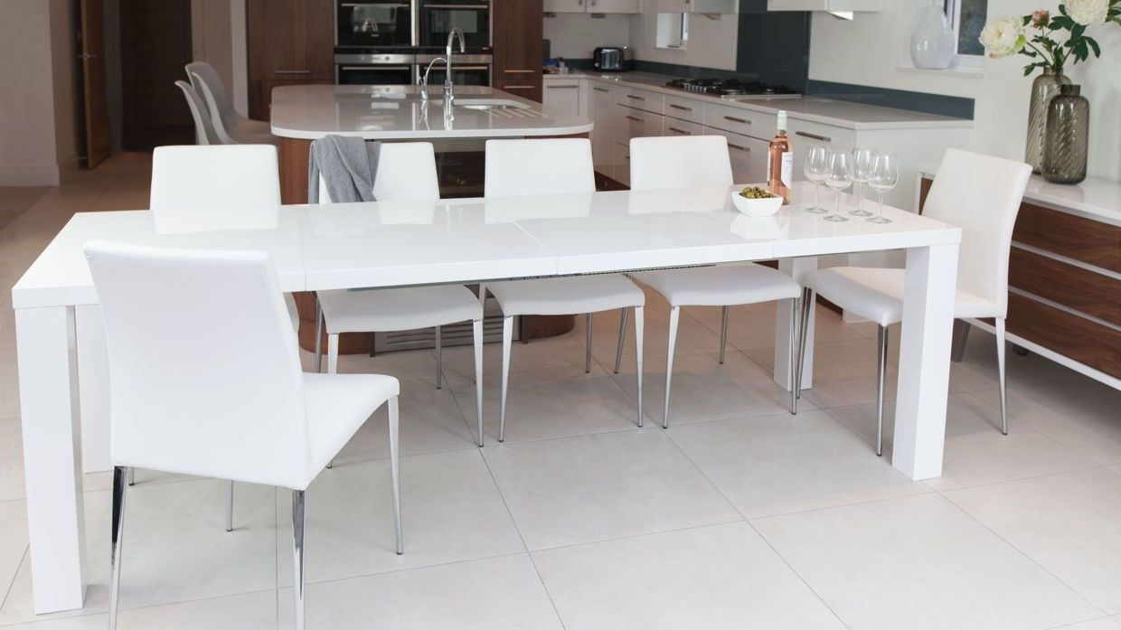 طاولات وغرف سفرة Intended For Newest Extending White Gloss Dining Tables (View 24 of 25)