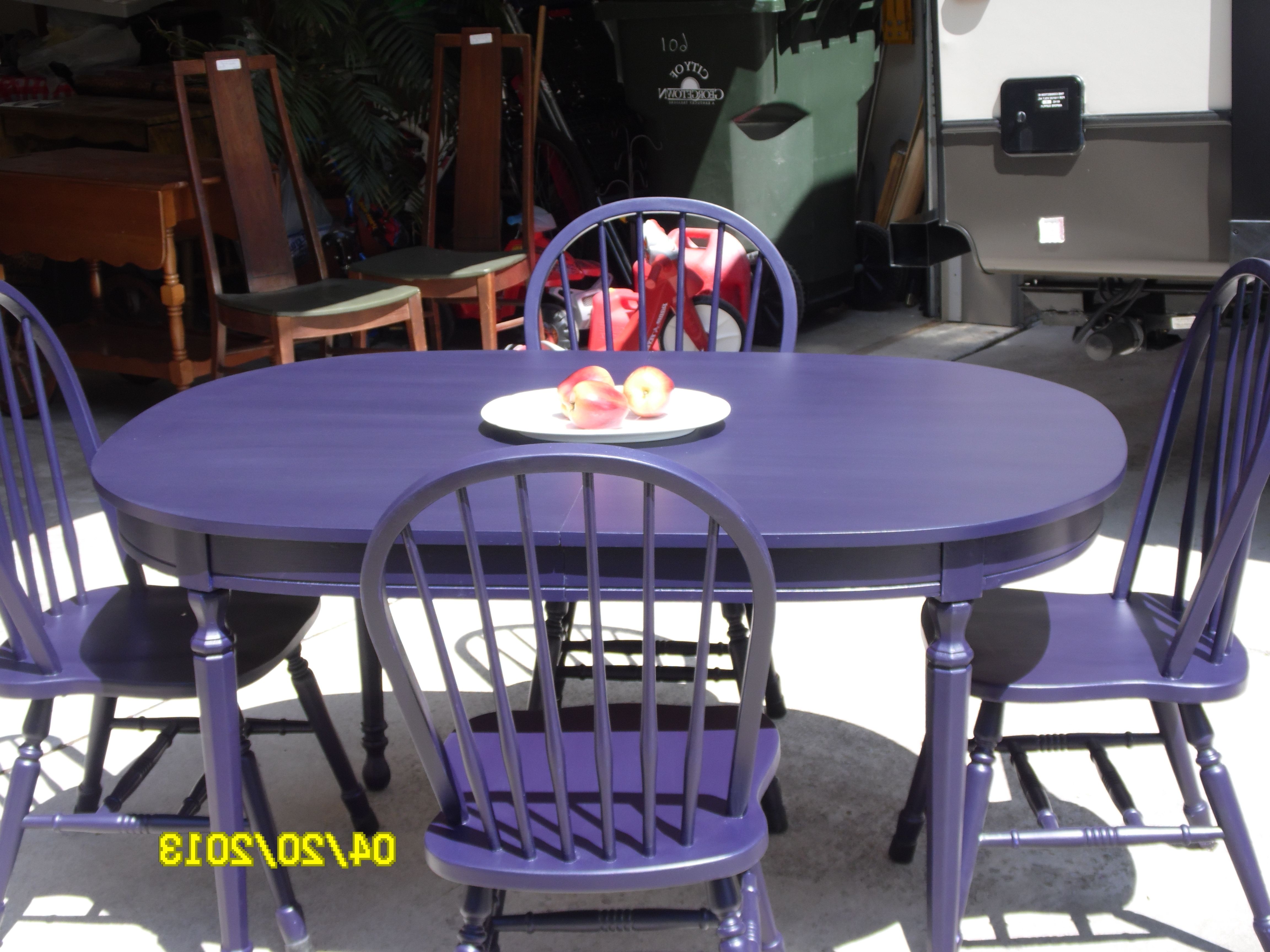 Featured Photo of 2024 Latest Dining Tables and Purple Chairs