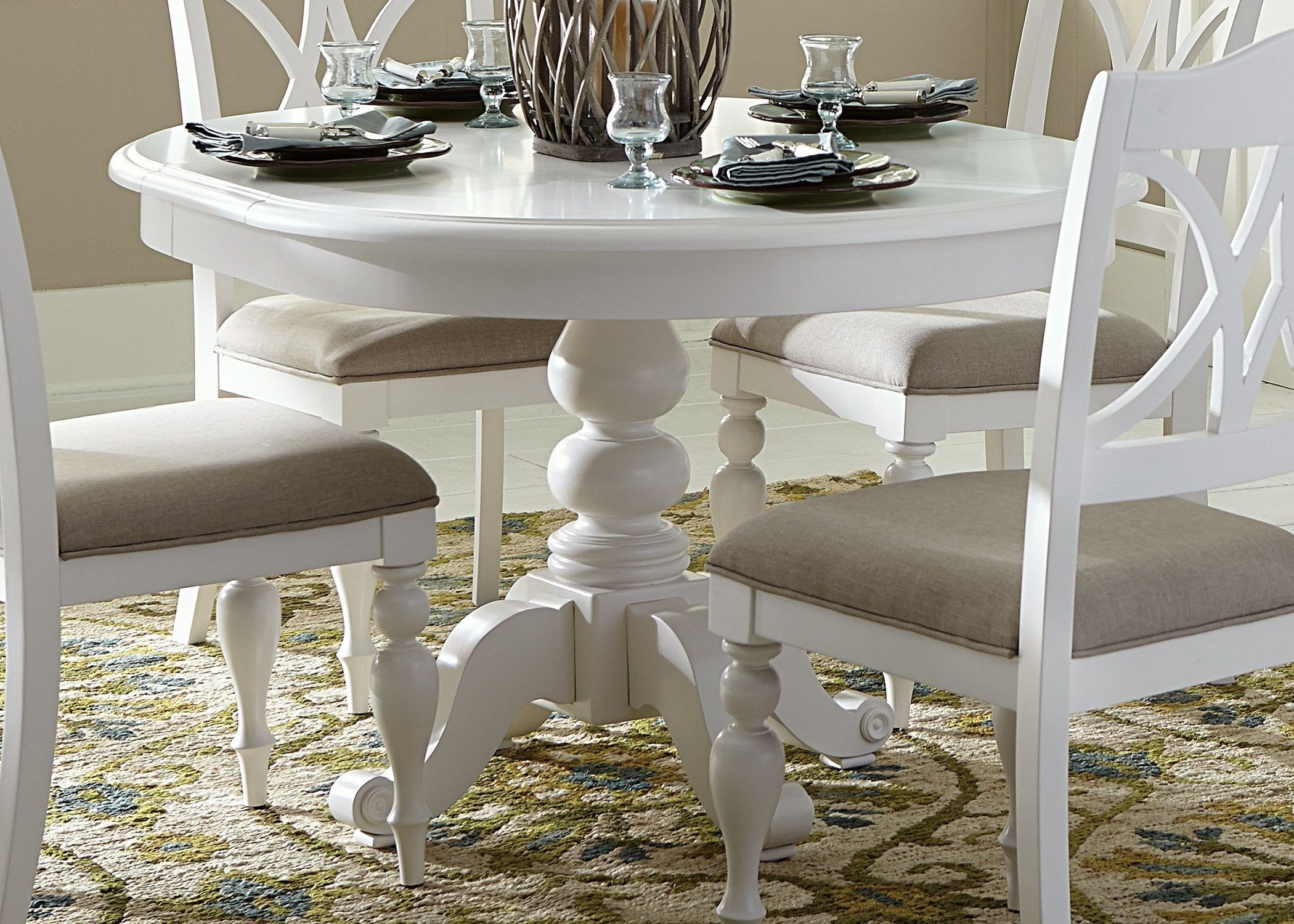 Fashionable White Circle Dining Tables In Round Table Dining Room Set Ideas For 4 – Home Decor Ideas (Photo 1 of 25)