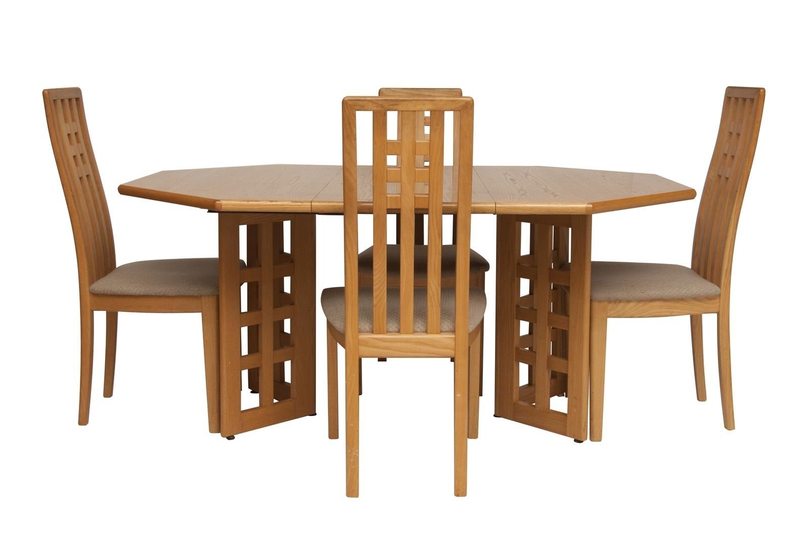 Favorite Beech Dining Tables And Chairs Inside Solid Beech Extendable Dining Table & 4 Chairs C (View 15 of 25)