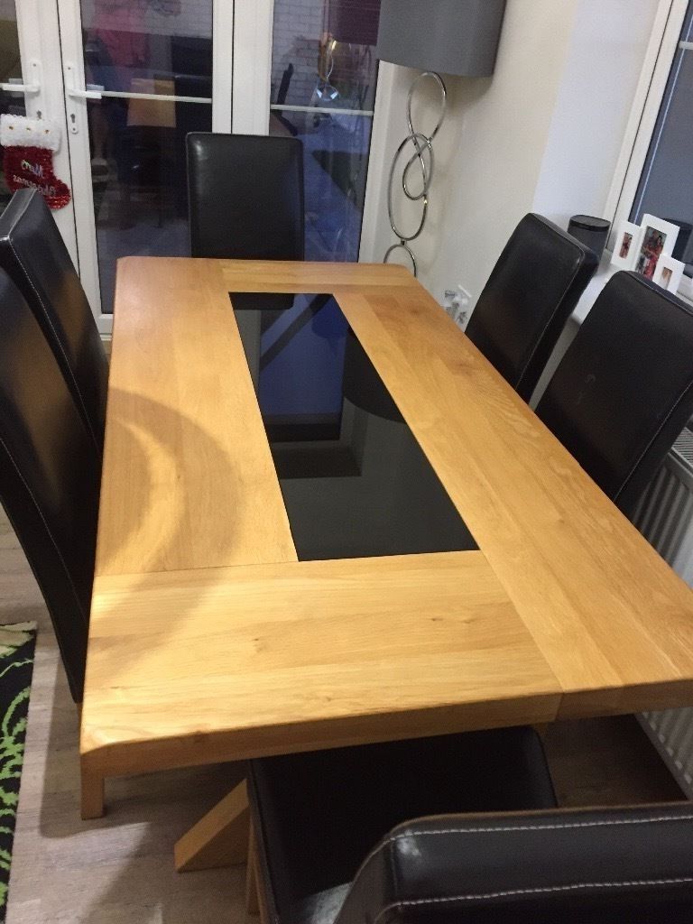 Glass Oak Dining Tables For Preferred Solid Oak Dining Table With Black Glass Inset (View 13 of 25)