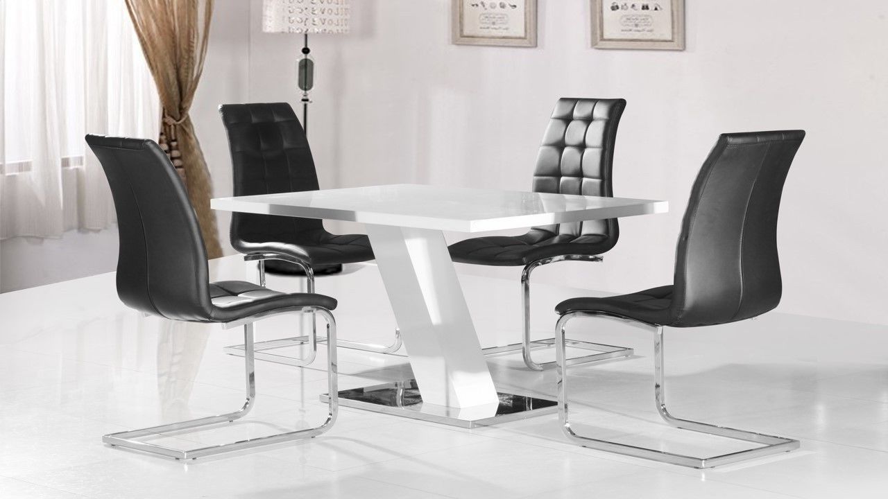 High Gloss Dining Tables And Chairs Pertaining To 2018 White High Gloss Dining Table And 4 Black Chairs Homegenies, Hi (View 10 of 25)
