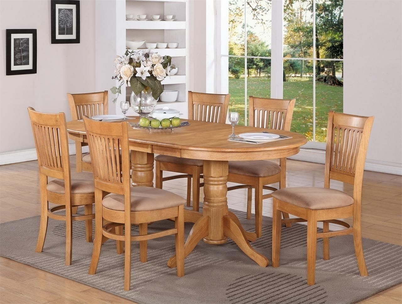 Featured Photo of The Best Oval Oak Dining Tables and Chairs