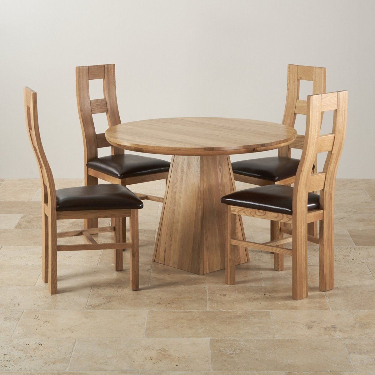 Featured Photo of The 25 Best Collection of Round Oak Dining Tables and 4 Chairs