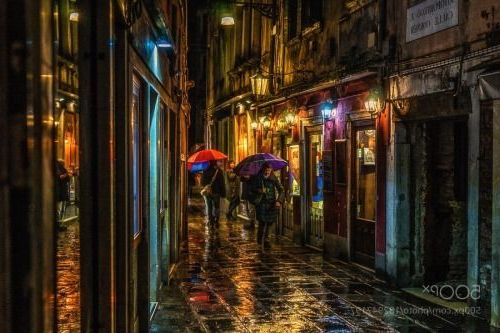 2018 Rainy Night In Venicejamesbillings City Umbrella Street For Venice Lighted Umbrellas (View 15 of 25)