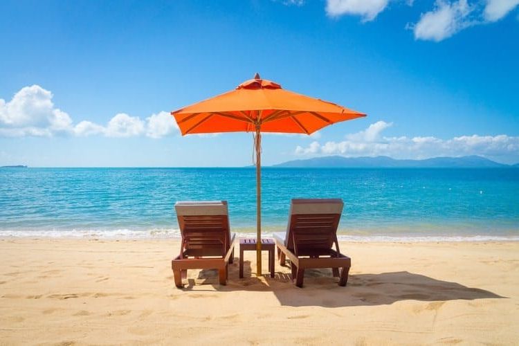 Beach Umbrellas With Regard To Most Popular The 25 Best Beach Umbrellas Of 2019 – Family Living Today (View 15 of 25)