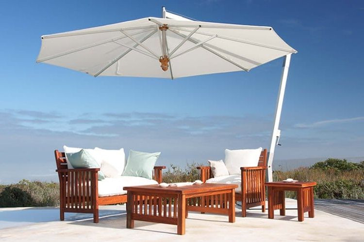 Patio Umbrella Buying Guide – Tips To Choose The Right Shade In Most Recently Released Maidenhead Cantilever Umbrellas (View 7 of 25)