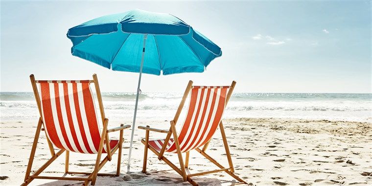 Popular Beach Umbrellas Intended For The Best Beach Umbrellas (View 8 of 25)