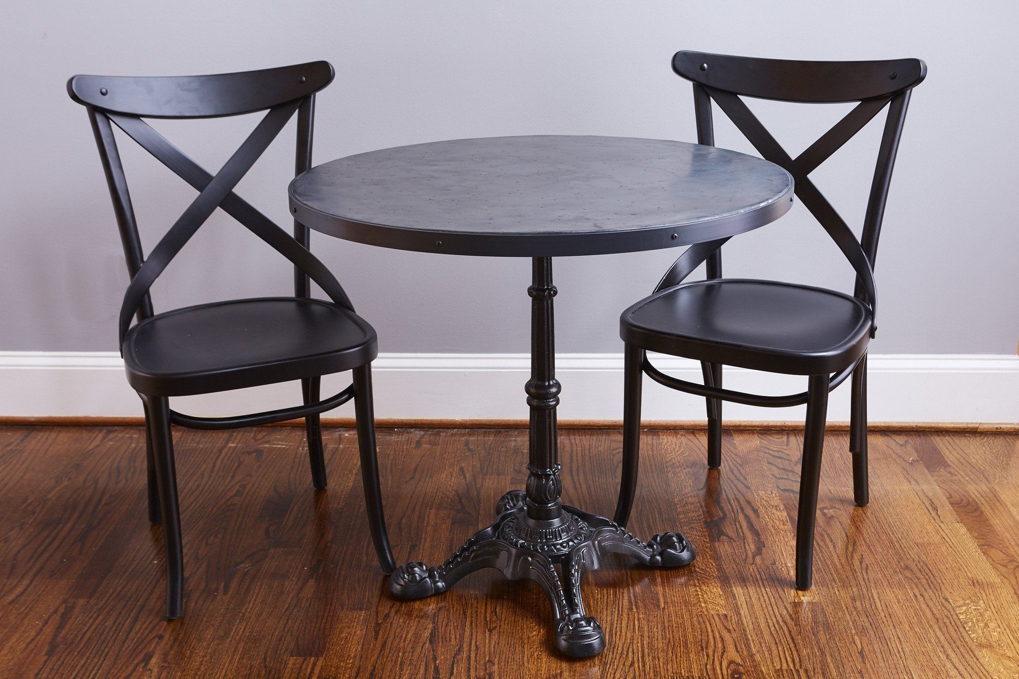 Best And Newest Rae Round Marble Bistro Tables Inside French Bistro Round Table (View 11 of 25)