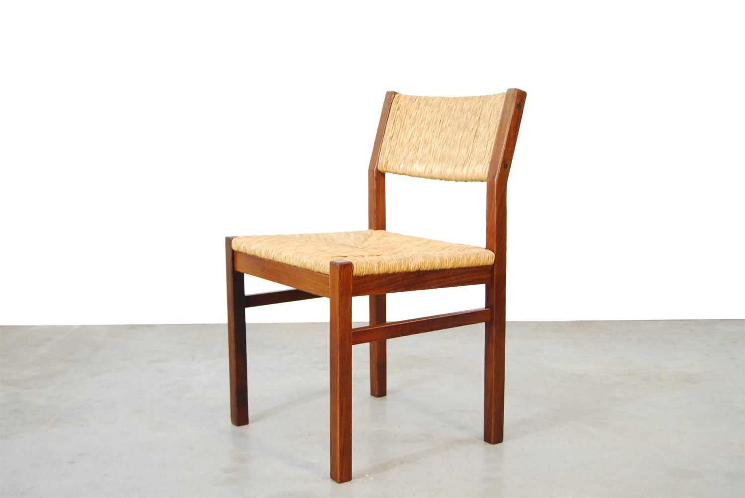 Most Up To Date Reed Extending Dining Tables For Dutch Ash & Reed Dining Chair From Pastoe, 1970s (View 22 of 25)