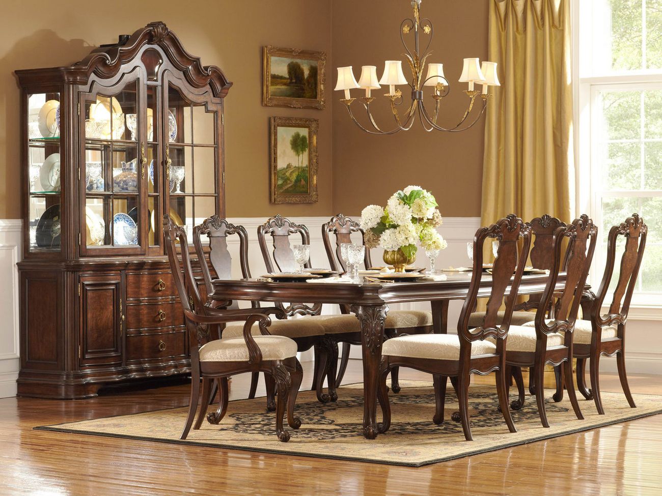 Medium Elegant Dining Tables With Most Popular How To Choose Elegant Dining Room Furniture Sets (View 7 of 25)