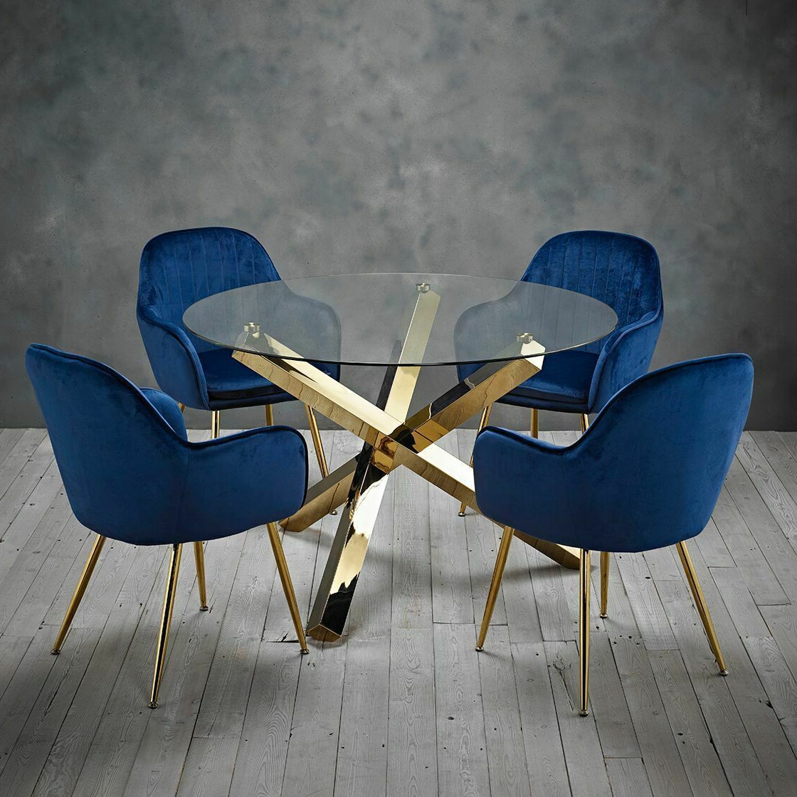 Modern Polished Gold Round Clear Glass Dining Table In Most Recently Released Modern Gold Dining Tables With Clear Glass (View 24 of 25)