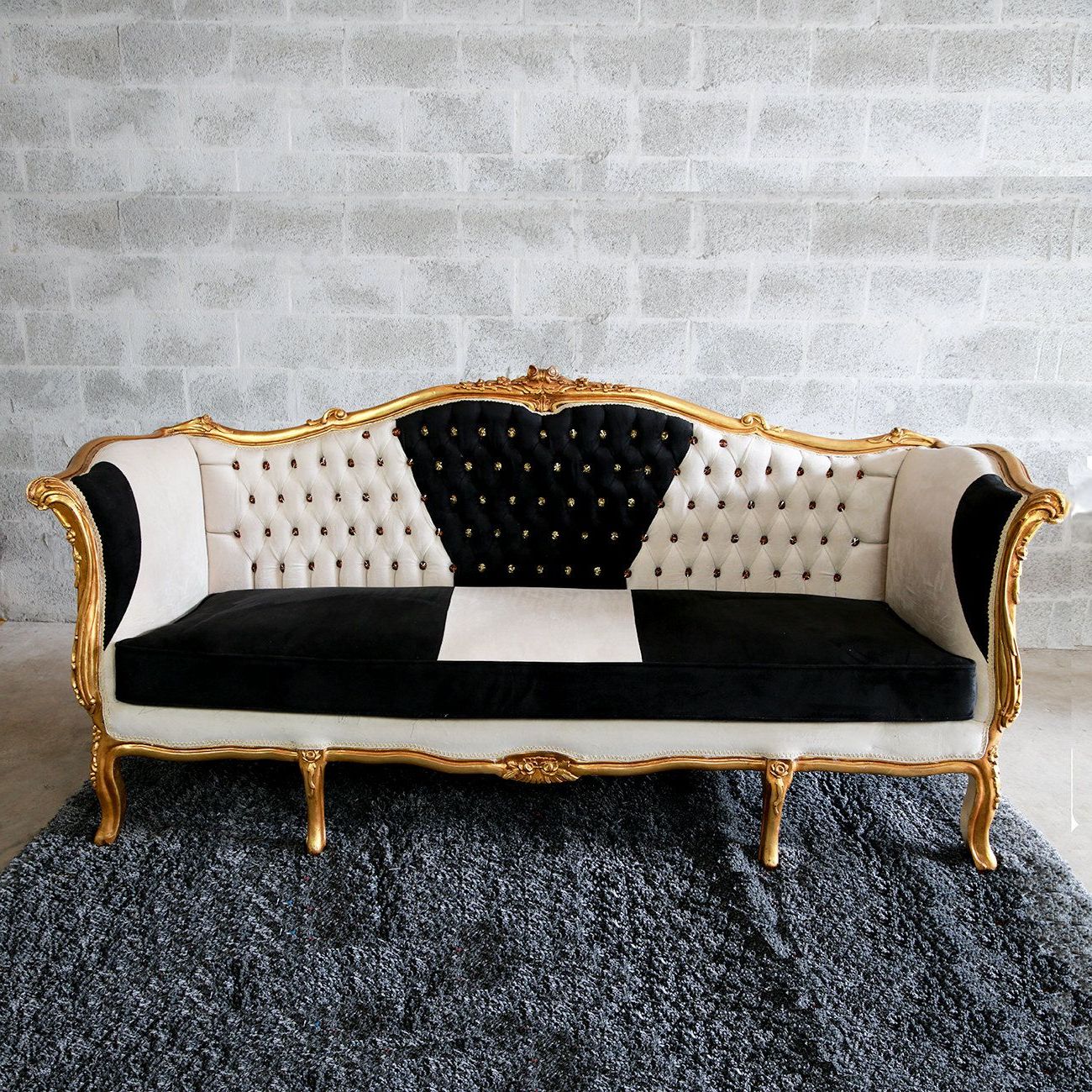 Baroque Tufted Settee Furniture Italian Antique Sofa Throughout Most Current 4pc French Seamed Sectional Sofas Velvet Black (Photo 9 of 25)