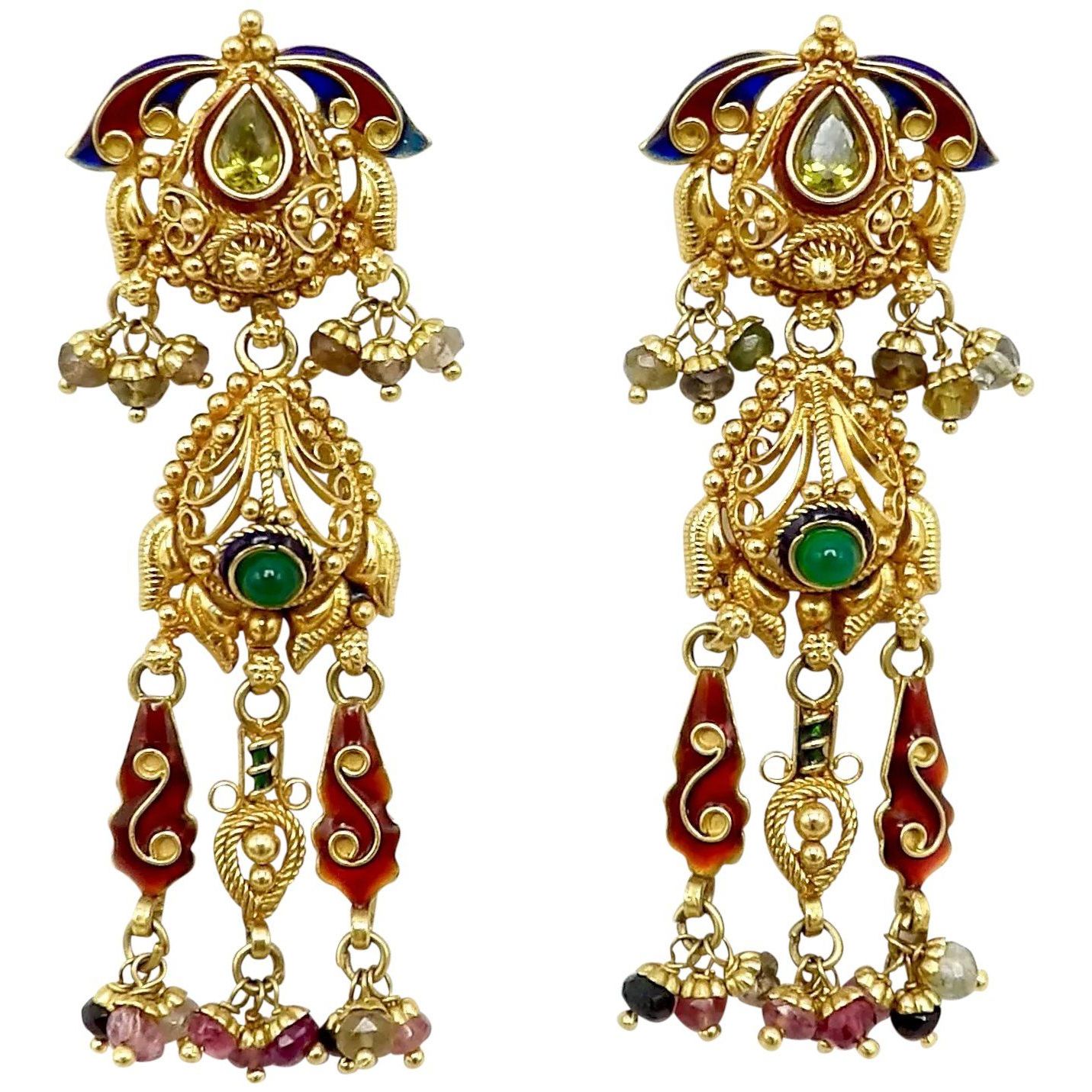 2020 22k Gold Vintage Indian Chandelier Earrings With Peridot For Warm Antique Gold Ring Chandeliers (View 9 of 15)
