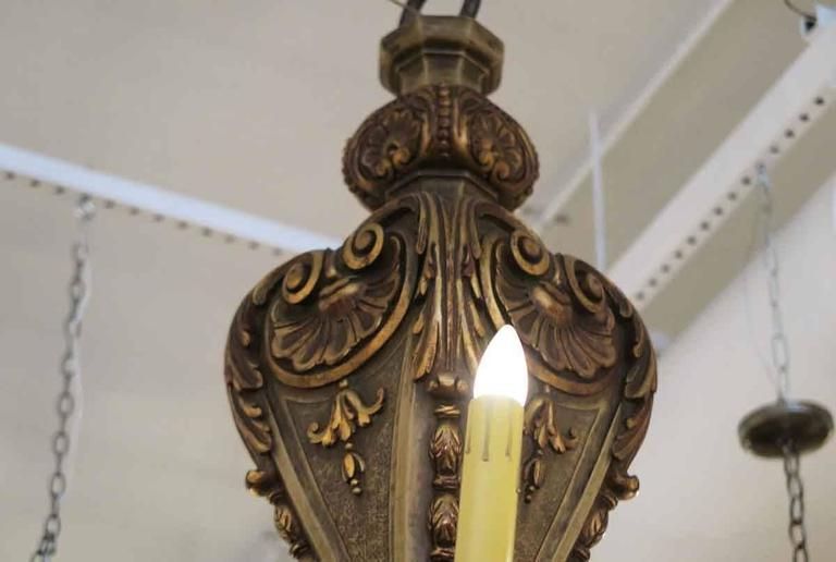 Mahogany Wood Chandeliers Pertaining To Well Known 1850S Restored Ornate Eight Arm Heavily Carved Mahogany (View 13 of 15)