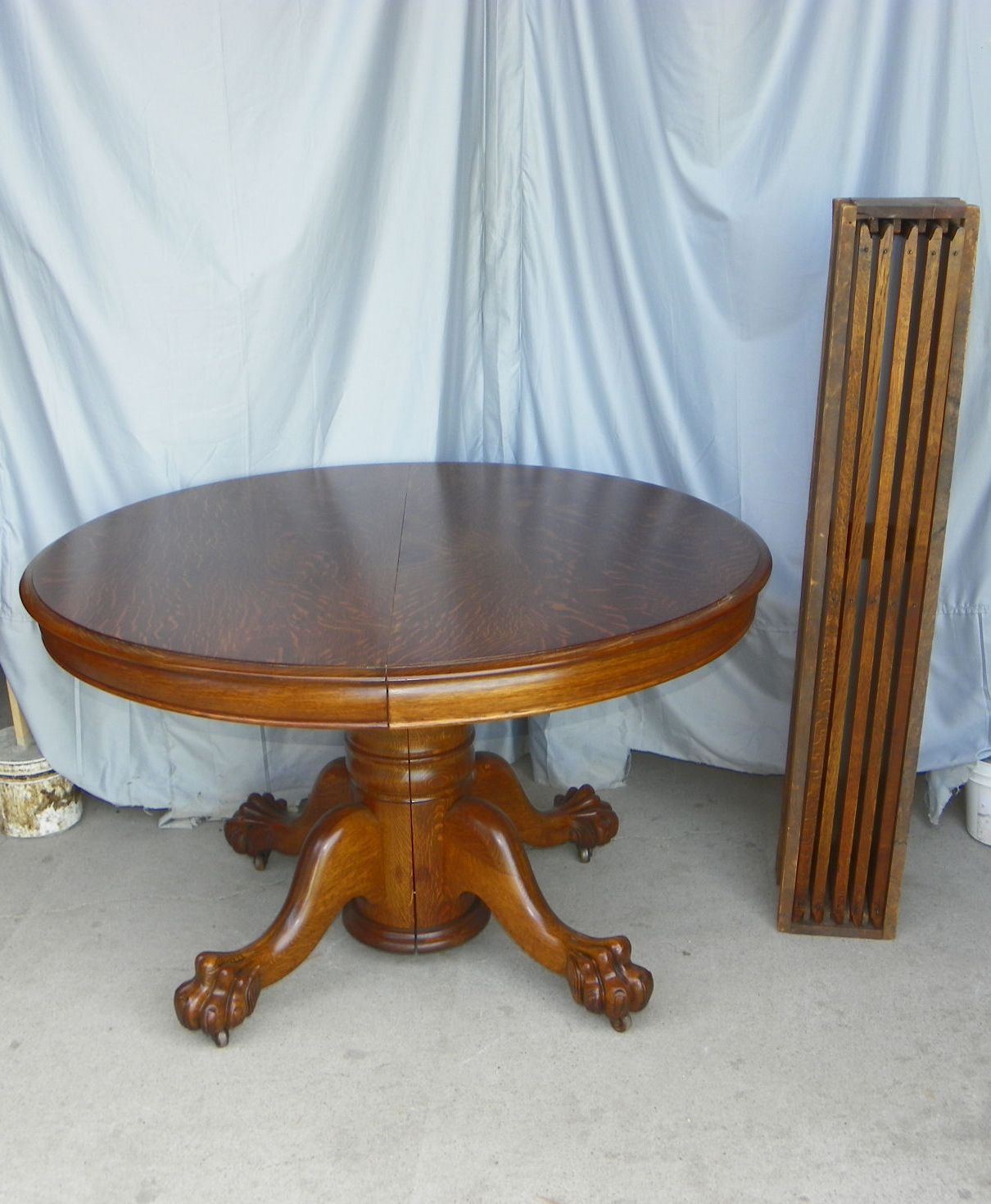American Antique Round Oak (View 15 of 15)