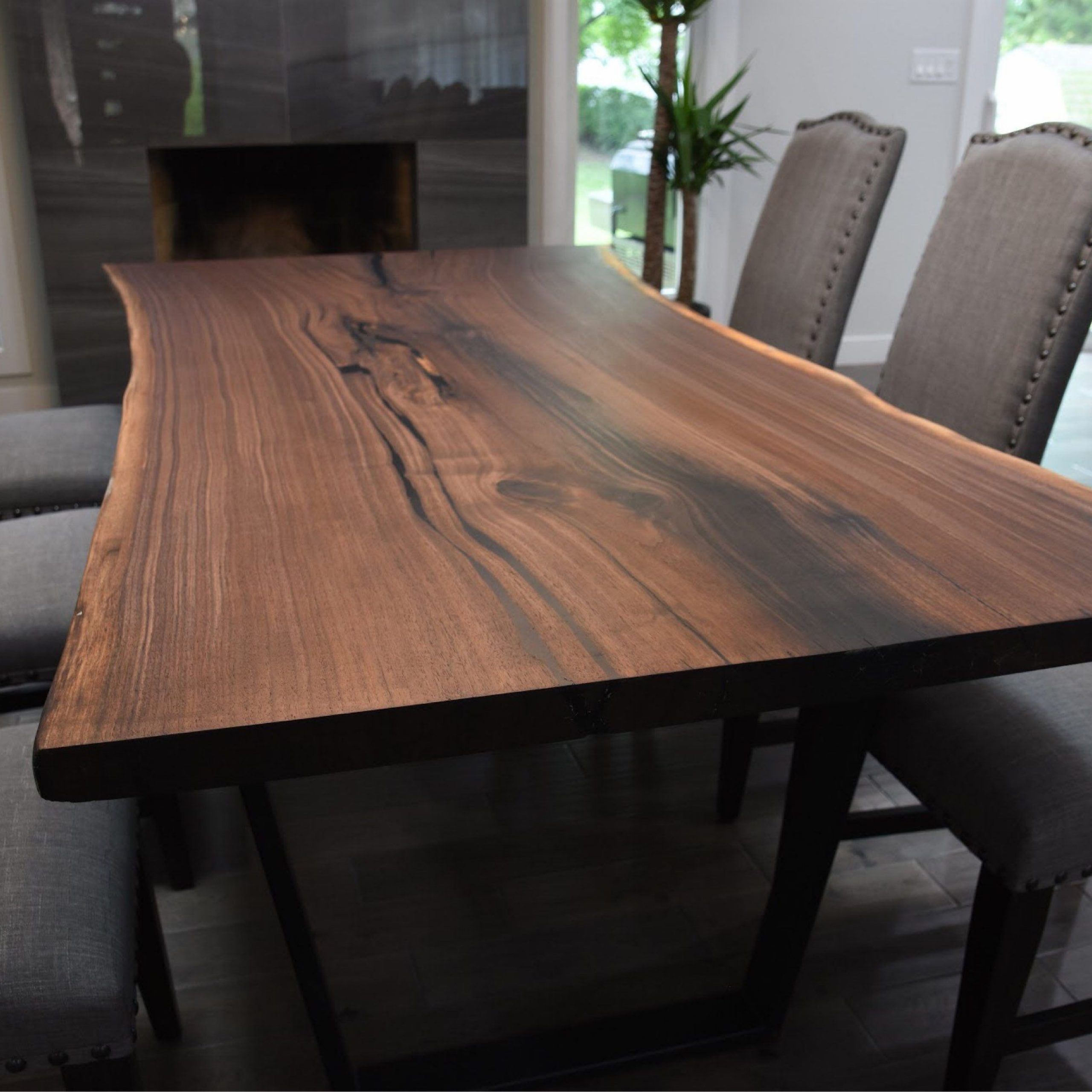 Live Pertaining To Dark Walnut And Black Dining Tables (View 7 of 15)