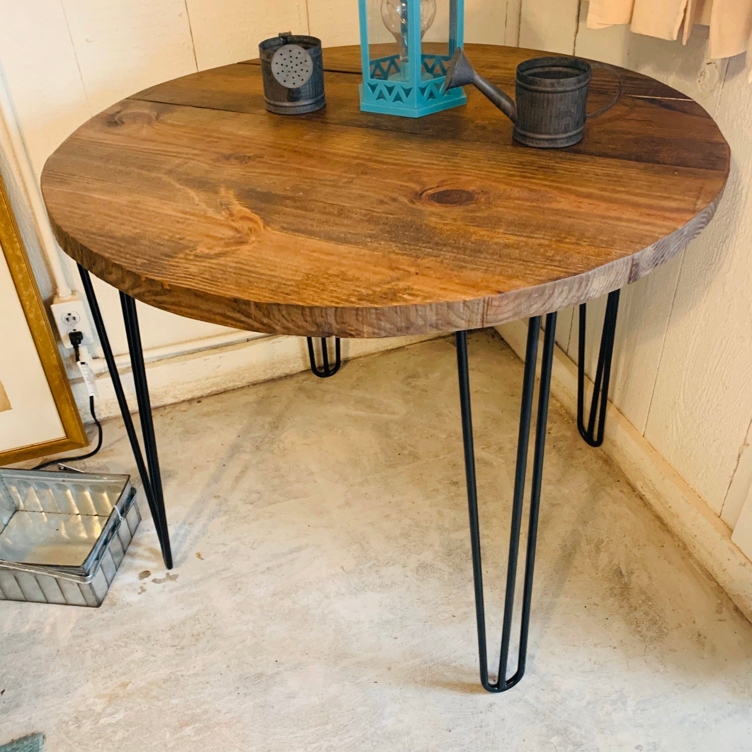 Round Hairpin Leg Dining Tables Pertaining To Popular Small Farmhouse Nook Dining Table, Industrial Style (View 4 of 15)