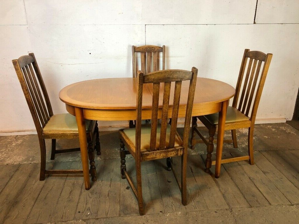 Vintage Light Brown Oval Extending Dining Table With 4 Oak Within Widely Used Brown Dining Tables (View 7 of 15)