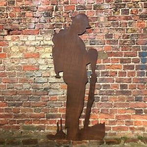 Most Recent Rusty Metal Life Size Lest We Forget Soldier Garden Wall Art Feature In Rust Metal Wall Art (View 14 of 15)