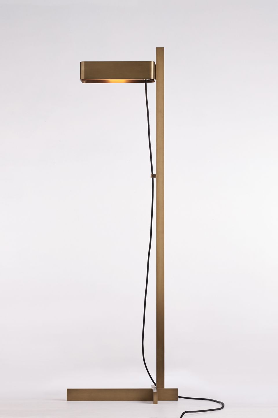 Dark Bronze Standing Lamps In Most Recent Butterfield Antique Bronze Floor Lamp With Led Lighting – Nautictekna –  Classic Lighting Bronze Interierior And Exterior – Réf (View 5 of 15)