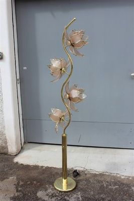 Italian Glided Metal Lotus Flower Floor Lamp, 1970s For Sale At Pamono Regarding Preferred Flower Standing Lamps (View 6 of 15)