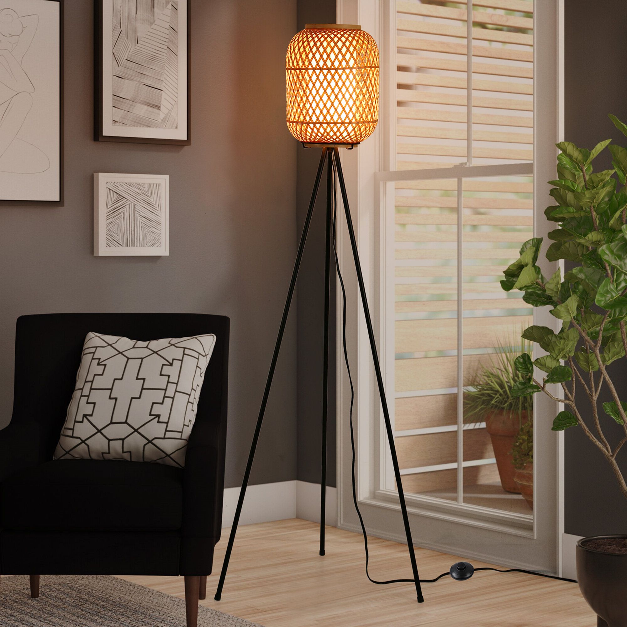 Most Popular Injak Modern Vintage Farmhouse Tall Bamboo Tripod Floor Lamp With Bamboo  Shade Adjustable Height Lamp For Rustic Decor, Wooden Nautical Retro  Spotlight Farmhouse Standing Lamps For Bedroom Living Room (View 8 of 15)