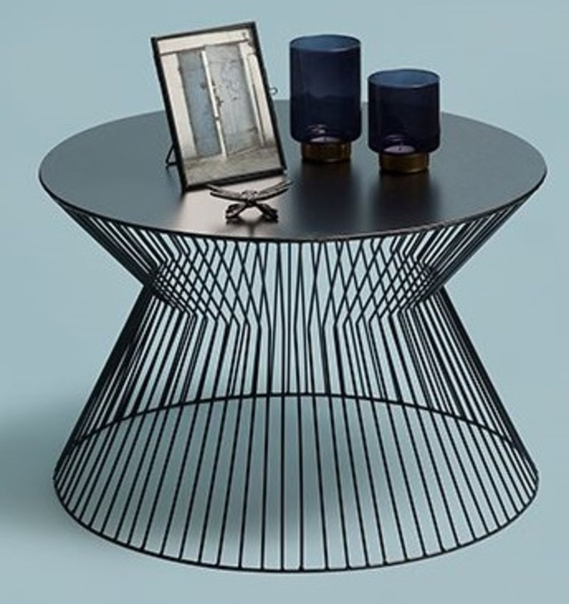 1 X 'suus' Contemporary Diabalo Style Openwork Metal Coffee Table In Throughout Famous Studio 350 Black Metal Coffee Tables (View 13 of 15)