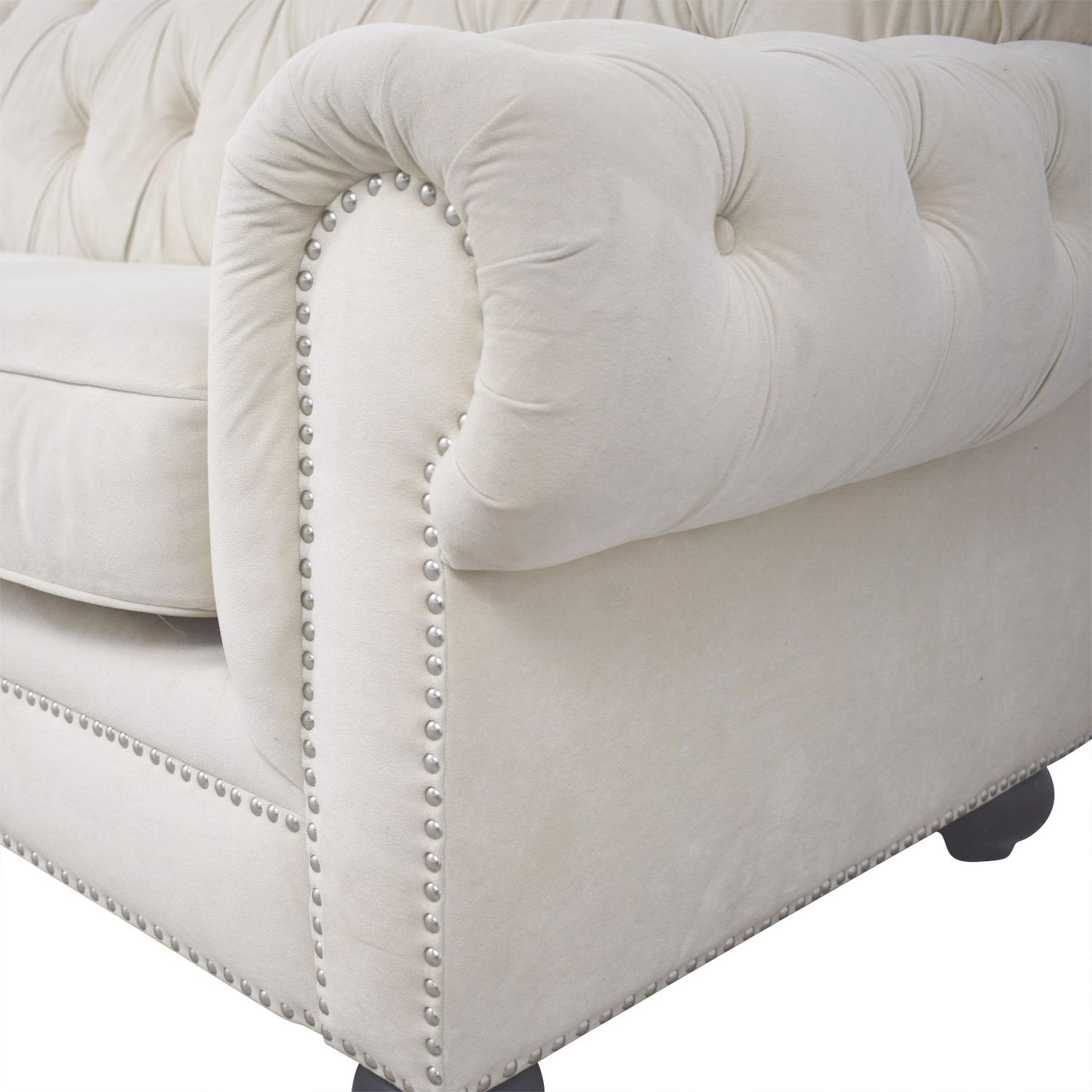 [%88% Off – Chesterfield Style Tufted Beige Velvet Sofa / Sofas Inside Trendy Elegant Beige Velvet Sofas|elegant Beige Velvet Sofas With Regard To Famous 88% Off – Chesterfield Style Tufted Beige Velvet Sofa / Sofas|newest Elegant Beige Velvet Sofas With 88% Off – Chesterfield Style Tufted Beige Velvet Sofa / Sofas|popular 88% Off – Chesterfield Style Tufted Beige Velvet Sofa / Sofas Within Elegant Beige Velvet Sofas%] (View 3 of 15)