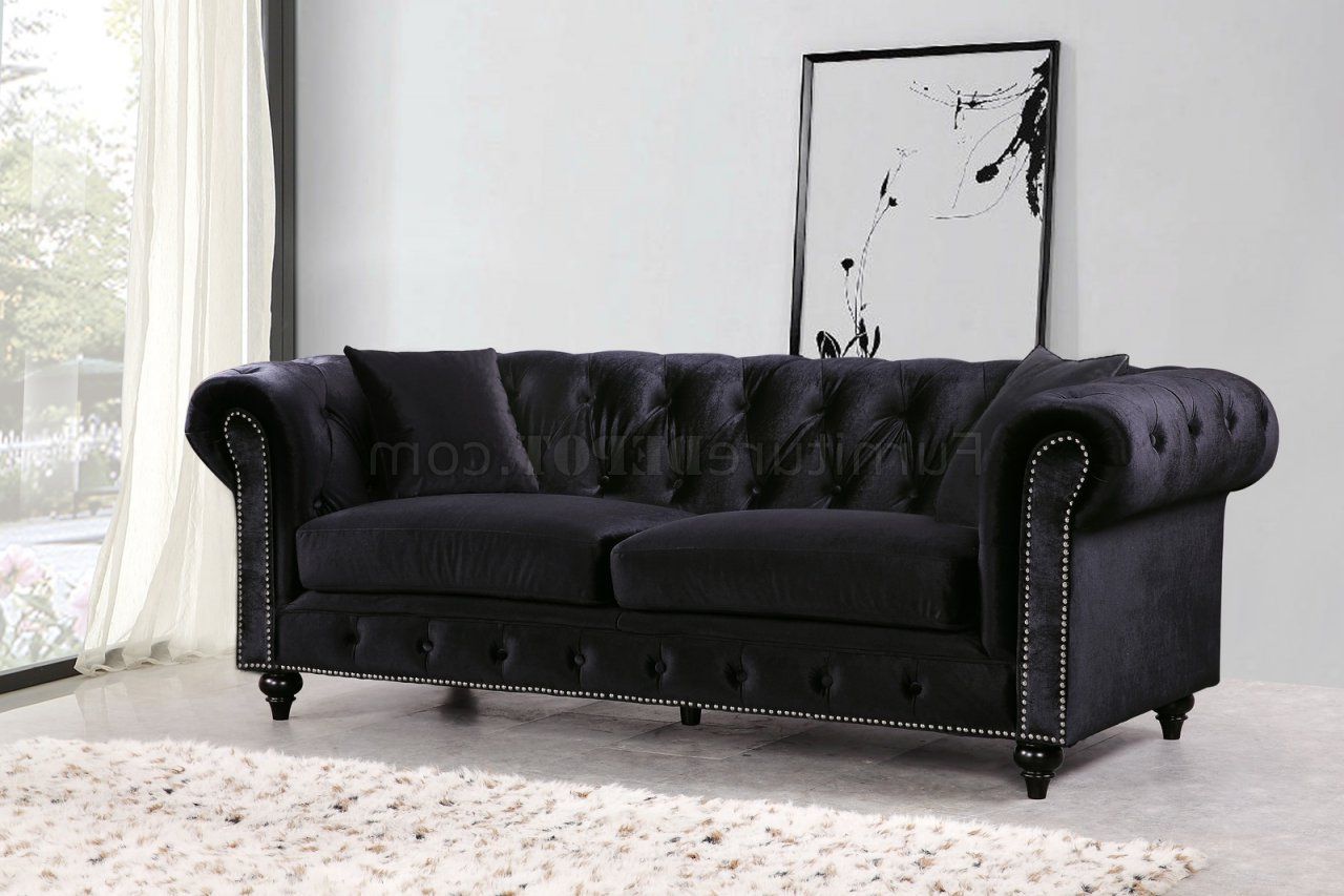 Chesterfield Sofa 662bl In Black Velvet Fabric W/optional Items Intended For Most Recent Traditional Black Fabric Sofas (View 7 of 15)