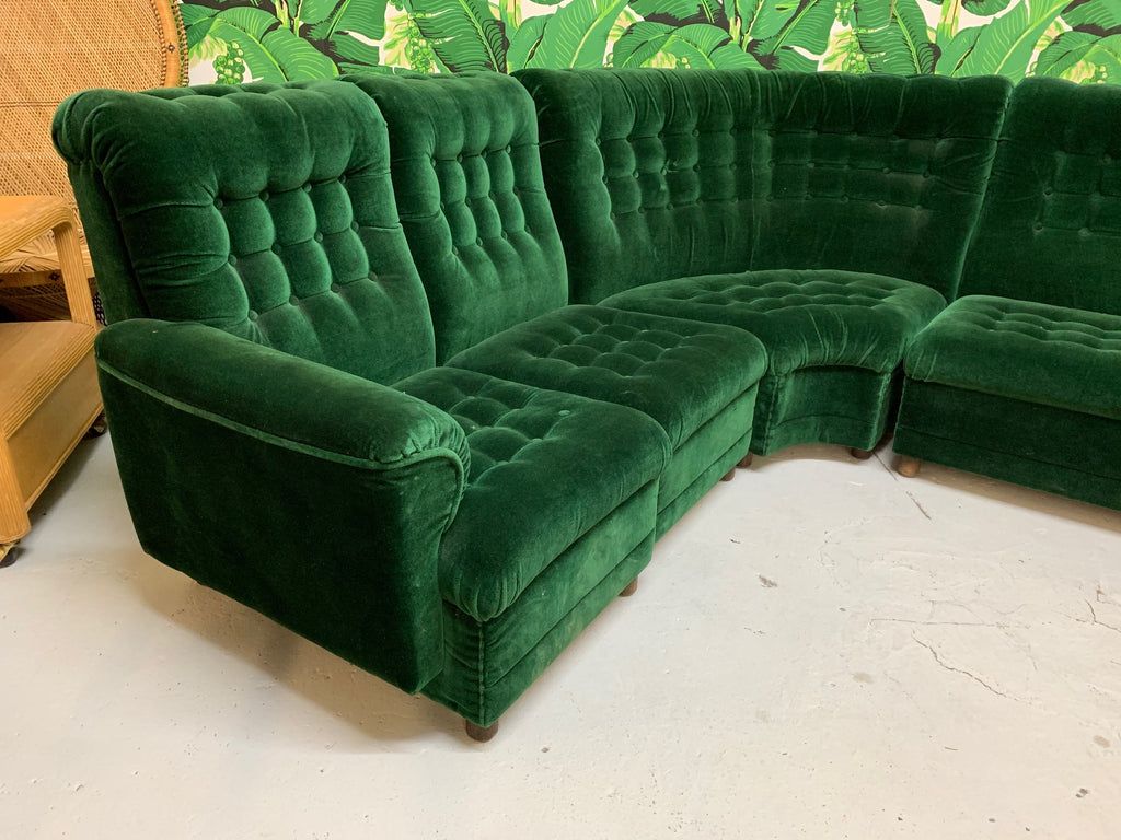 Favorite Mid Century Green Velvet Tufted Sectional Sofa With Green Velvet Modular Sectionals (View 14 of 15)
