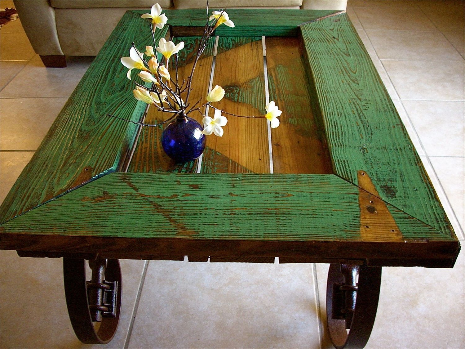 Most Recent Barn Door Coffee Table In Coffee Tables With Sliding Barn Doors (View 14 of 15)