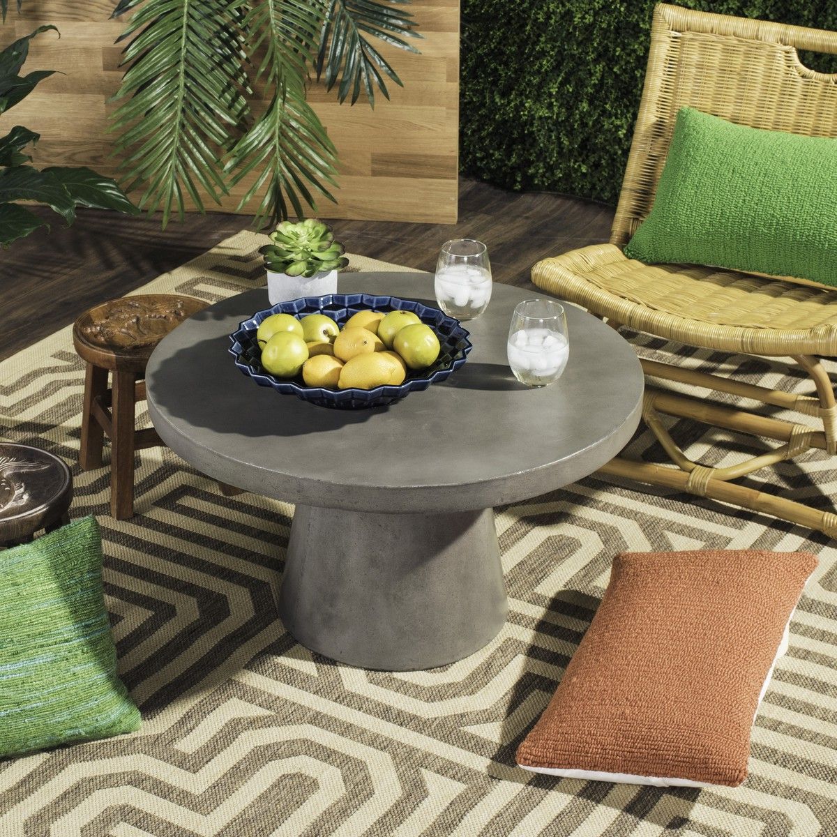 Newest Vnn1014a Patio Tables – Furnituresafavieh Regarding Modern Outdoor Patio Coffee Tables (View 6 of 15)