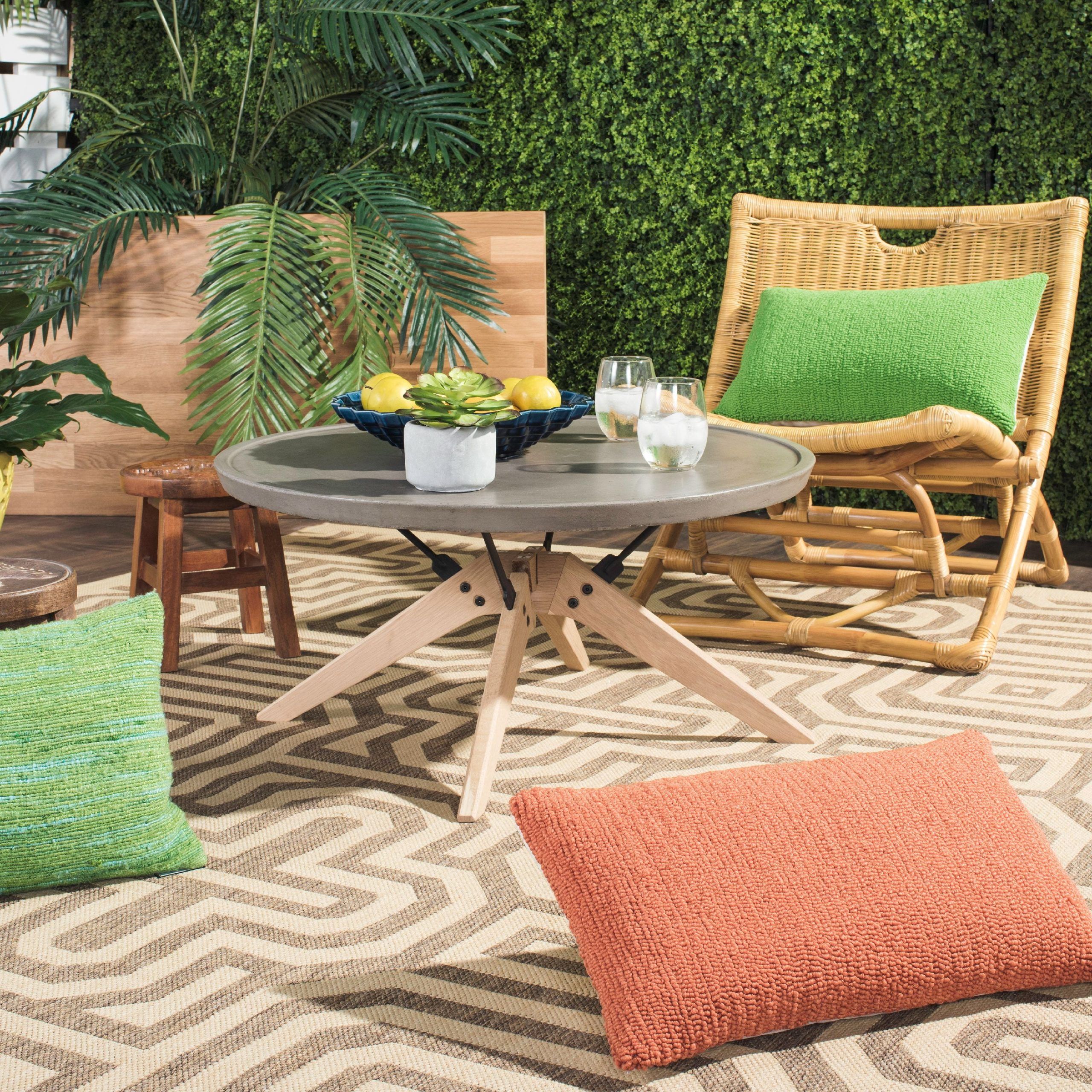 Outdoor Half Round Coffee Tables Within Fashionable White Round Patio Coffee Table / Rustic White Cedar Log Round Coffee (View 15 of 15)